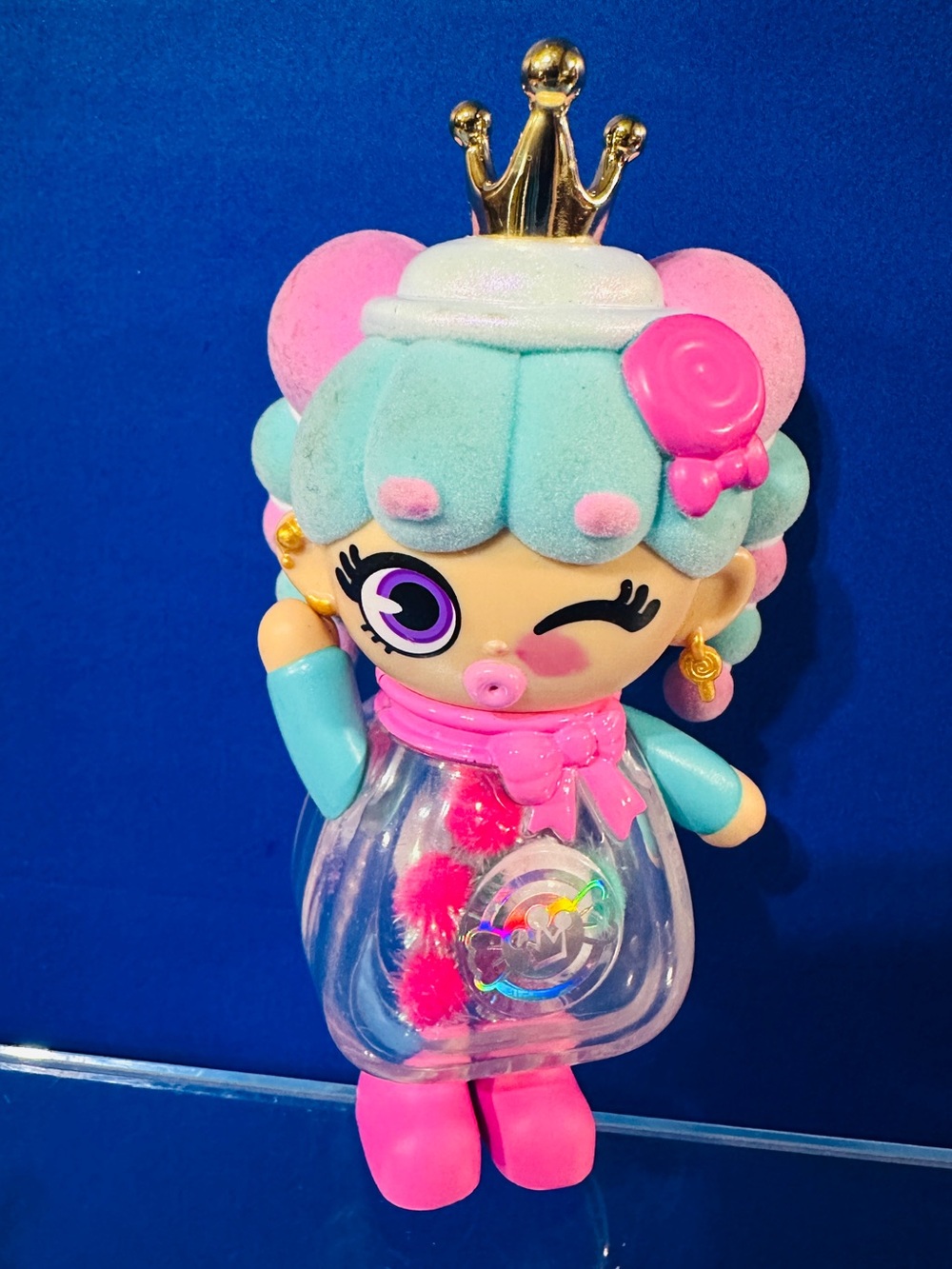 XOX Kweenie Kween of Suga Figure Quirl 4 Kweens Series MGA Entertainment 4”
